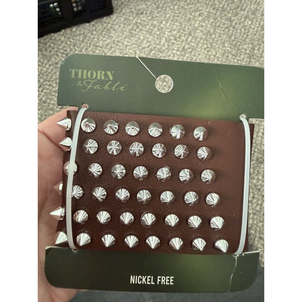 Thorn & Fable brown/silver stud bracelet Nickel free
